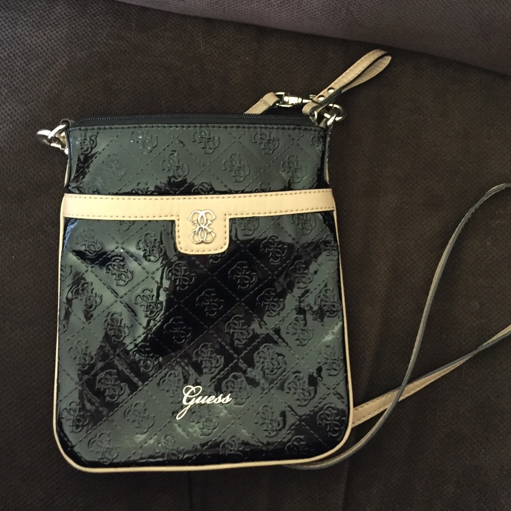 COPY - Guess cross body bag